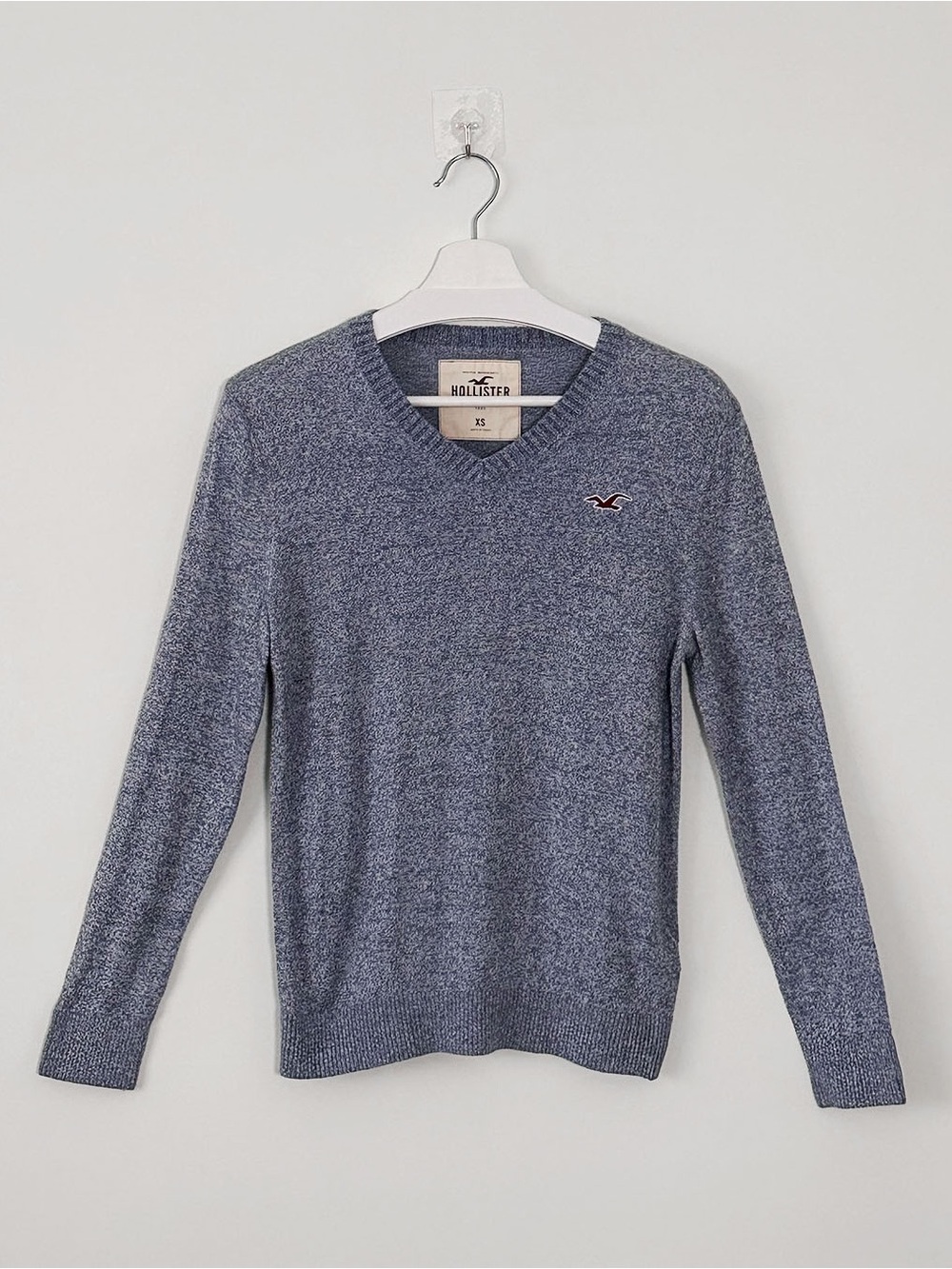 Hollister Women's V-Neck Cotton Sweater - Heather Blue/Grey XS